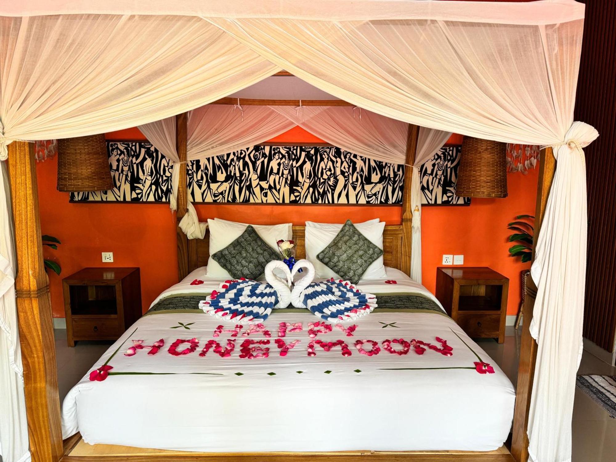 Ubud Suarga Private Pool Villa Экстерьер фото