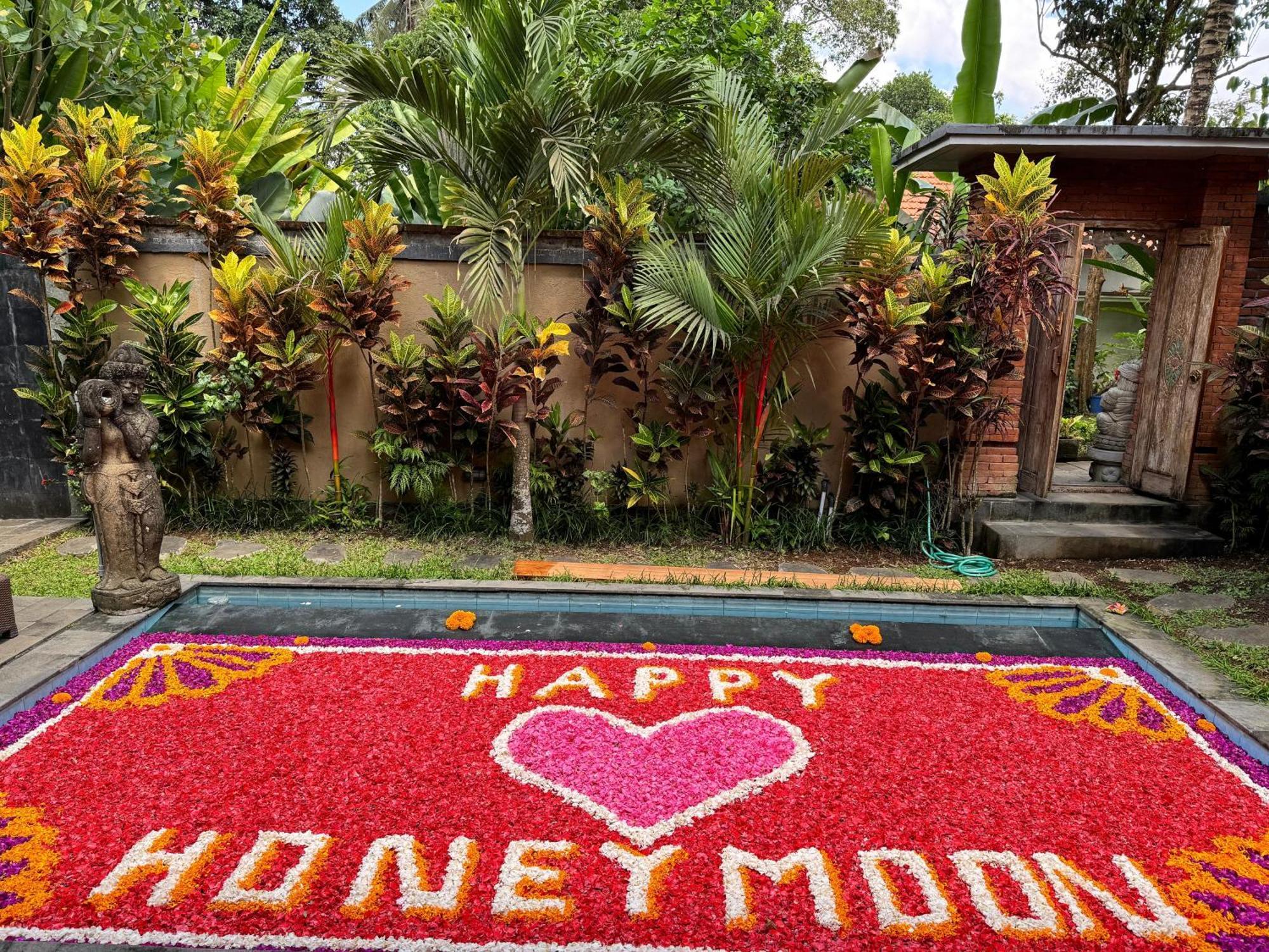 Ubud Suarga Private Pool Villa Экстерьер фото